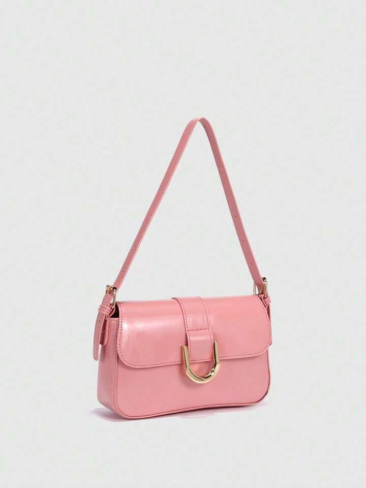 Pretty pink shoulder bag